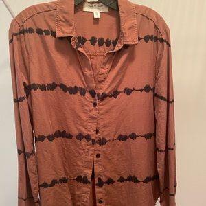 Cloth and Stone button up